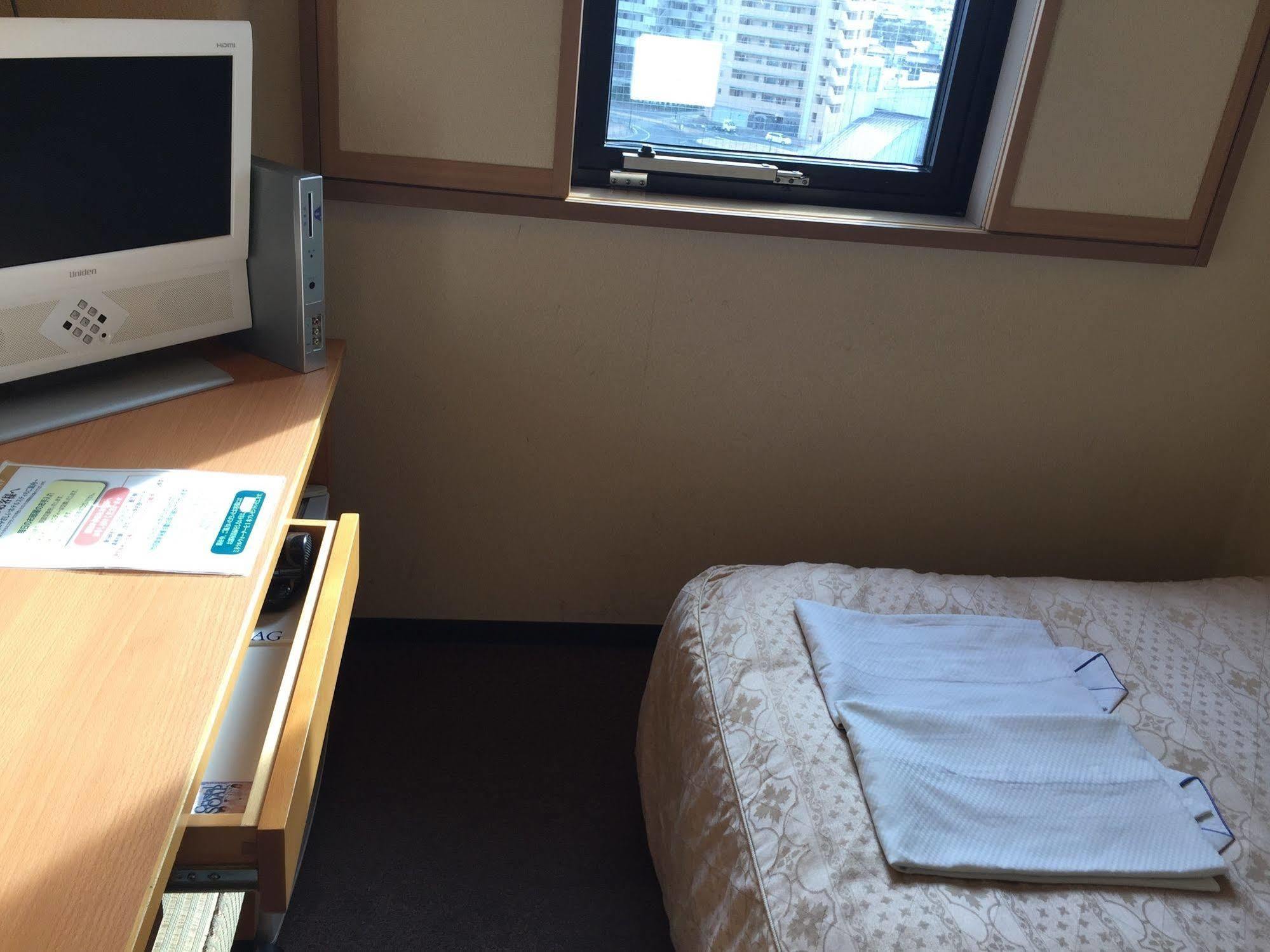 Hotel Crown Hills Toyokawa Exterior foto
